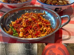 -笨豆腐居民楼菜馆•江西小炒(天津开发区店)