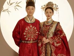 -经典婚纱摄影美学馆·私人定制