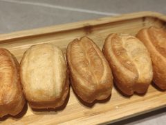 黄金满圆小油条-正宗齐齐哈尔烤肉·齐牛哥鲜切炭火烤肉(杭州总店)