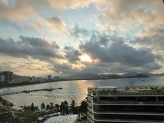 -JW万豪厨房餐厅·滨海草坪烧烤·海鲜·海景(三亚绿发山海天JW万豪酒店)