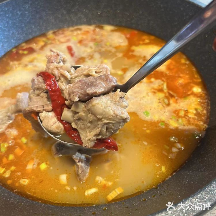 冬天吃羊肉真是一种享受，太舒服了