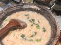 招牌石锅沸腾饭-绿茶餐厅(成都大悦城店)