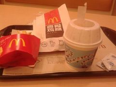 android_upload_pic-麦当劳(军博店)