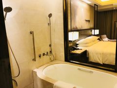 -舟山希尔顿酒店