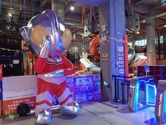 -嗨翻Hi-Fun竞技主题乐园·蹦床亲子生日轰趴(国光1937店)