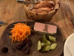 -羽深肉铺 Steak & Wine