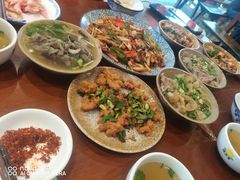 -谢老五跷脚牛肉·非遗传承店