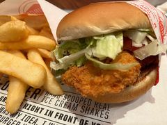 -FATBURGER 特富客汉堡(外交公寓店)