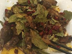 -唐师傅湘西名菜馆(武陵路店)