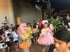 -西蒙人妖秀