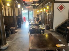 -聚汇三少·龙虾·中餐厅(莫邪路新天地店)
