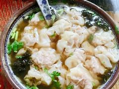 招牌野馄炖-老谢野馄饨(延安路店)