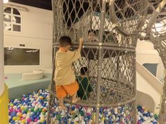 -涨巢·潮玩水疗局