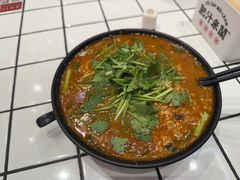 -肥汁米蘭香港米线(长宁来福士店)