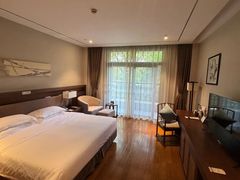 -宝业会稽山高尔夫俱乐部