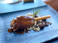 16小时慢煮纽西兰羊腿-恰餐厅及酒吧CHAR Bar & Grill(北京三里屯洲际店)