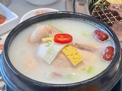 糯米参鸡汤-韩香福烤肉庄园(文化西路店)
