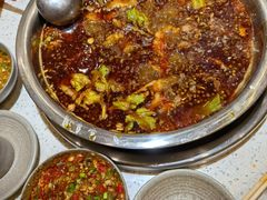 -肖肖酸萝卜鱼火锅(总店)
