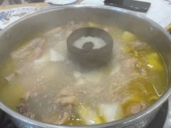 -朴小妹人参鸡汤火锅(长白山万达店)