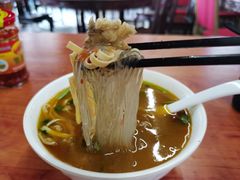 -忆秦园小笼包(惠山古镇总店)
