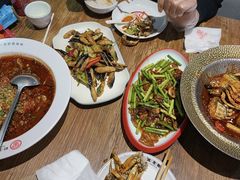 -叶派龙虾•招牌香辣蟹·海鲜(中海国际店)