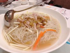 韭菜榨菜肉丝汤面-广州酒家(文昌总店)
