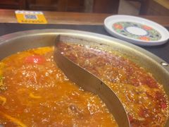 -沸炉重庆老火锅(军事博物馆店)