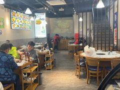 大堂-鑫郭氏·南昌20年大排档(红谷滩旗舰店)