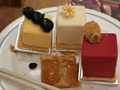 -咖啡苑自助餐厅·中国大饭店