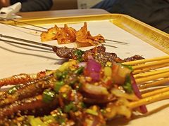 -街角等你.大连海鲜烧烤.经典铁板海鲜串(西安路店)