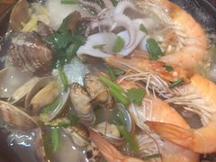 -万和春排骨砂锅米饭(湖北路店)