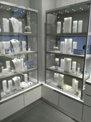 点击看大图 -SWAROVSKI(燕莎奥特莱斯店)