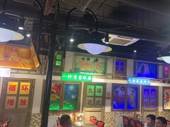 -马路牙子烧烤音乐酒馆(望京店)