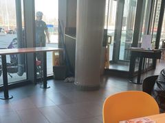 大堂-麦当劳(东石东一路店)