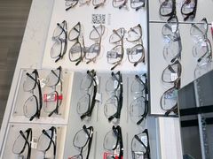 -瑞司视光眼镜·蔡司战略合作眼镜店(新街口店)