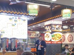 -秦君宝手擀菠菜面(金花路店)