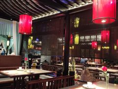 大堂-红蜡烛•瓦罐粥家常菜•夜宵(中山路店)