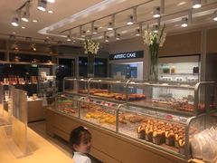 面包甜点陈列柜-好利来(交大店)