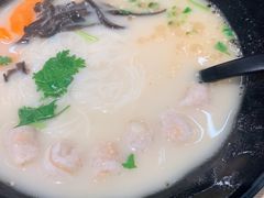 -渔米丰·广府鱼汤米线(光明广场店)