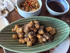 -包整·丝娃娃(一览甲秀楼风景店)