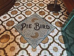 -Pie Bird(新闸路店)