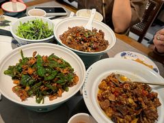-山涧肴·湘味家肴(松岗满纷天地店)