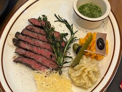 -Mark&Mars Restaurant