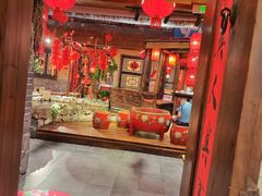 -鱼满舱·鲜活海鲜·正宗鲁菜