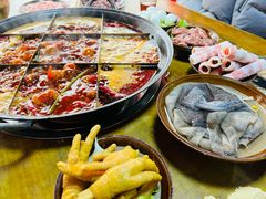 -正南齊北重庆老火锅(光华村直营店)