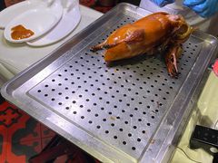 -皇城根·烤鸭·鱼头·家常菜(欧亚大观乐活城店)