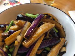 茄角之恋-韶山冲湘菜(中兴大街店)
