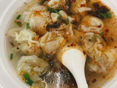 鲜肉小馄饨-小胖子馄饨店(洪兴路店)
