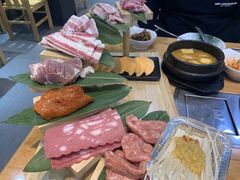 -许妈妈餐厅烤肉烧烤家常菜(明润广场店)
