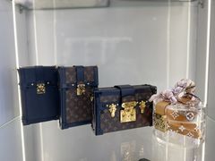 -奢物·巴黎站奢侈品回收寄售